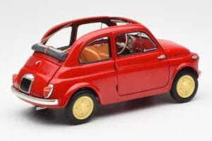 Fiat Nuova 500 Coral Czerwony Kyosho 1:18 08966R Metal — zdjęcie 3 z 8