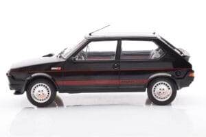 Fiat Ritmo TC 125 Abarth Czarny MCG 1:18 MCG18418 Metal — zdjęcie 3 z 6