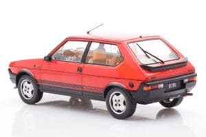 Fiat Ritmo TC 125 Abarth Czerwony MCG 1:18 MCG18416 Metal — zdjęcie 5 z 6