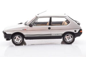 Fiat Ritmo TC 125 Abarth Srebrny MCG 1:18 MCG18417 Metal — zdjęcie 3 z 6