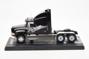 Ford Aeromax Czarny IXO 1:43 TR179 Metal