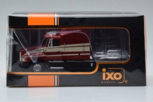 Ford Aeromax Czerwony IXO 1:43 TR108 Metal — zdjęcie 6 z 6
