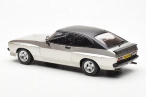 Ford Capri Mk2 X-Pack Srebrny MCG 1:18 MCG18349 Metal — zdjęcie 5 z 6