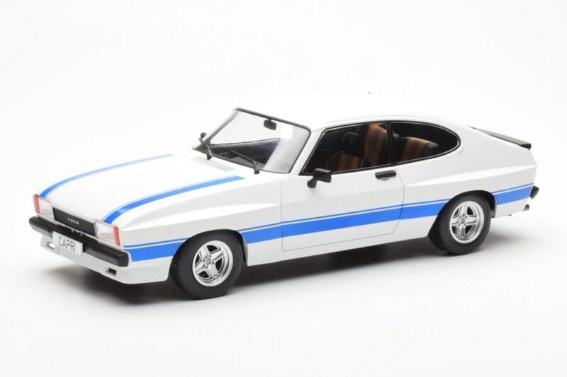 Ford Capri Mk2 X-Pack Biały MCG 1:18 MCG18347 Metal