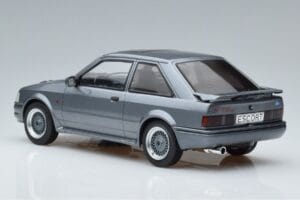 Ford Escort Mk4 RS Turbo S Szary MCG 1:18 MCG18272 Metal — zdjęcie 5 z 6