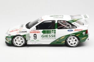 Ford Escort RS Cosworth B. Thiry / S. Prevot Rally San Remo 1994 Otto 1:18 OT1038 Żywica — zdjęcie 3 z 6
