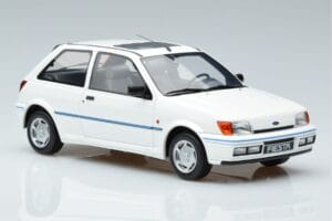 Ford Fiesta Mk3 XR2i Otto 1:18 OT967 Żywica — zdjęcie 4 z 6