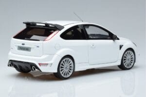 Ford Focus RS Mk2 Biały Otto 1:18 OT977 Żywica — zdjęcie 2 z 6