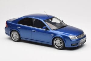 Ford Mondeo ST220 Performance Niebieski Otto 1:18 OT448 Żywica — zdjęcie 4 z 6