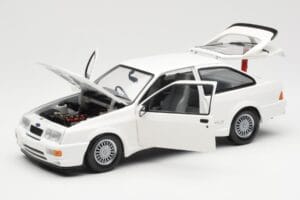 Ford Sierra RS RHD Biały Minichamps 1:18 150084070 Metal — zdjęcie 2 z 8