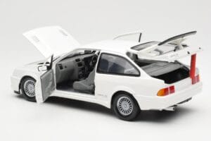 Ford Sierra RS RHD Biały Minichamps 1:18 150084070 Metal — zdjęcie 5 z 8