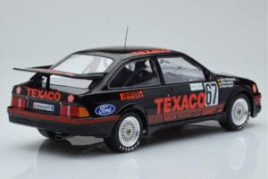 Ford Sierra RS500 Cosworth Texaco #67 K. Ludwig / K. Niedzwiedz / S. Soper 24 Hours of Nurburgring Winner 1987 IXO 1:18 18RMC — zdjęcie 2 z 6