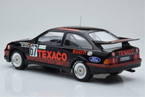 Ford Sierra RS500 Cosworth Texaco #67 K. Ludwig / K. Niedzwiedz / S. Soper 24 Hours of Nurburgring Winner 1987 IXO 1:18 18RMC — zdjęcie 5 z 6
