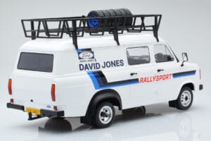 Ford Transit Mk2 Van Team David Jones Rally Assistance IXO 1:18 18RMC033XE Metal — zdjęcie 2 z 6