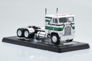 Freightliner FLA Biały Zielony IXO 1:43 TR149 Metal — zdjęcie 3 z 4