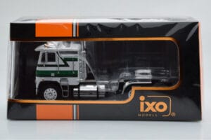 Freightliner FLA Biały Zielony IXO 1:43 TR149 Metal — zdjęcie 4 z 4