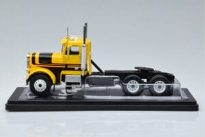 Freightliner FLC120 64T Żółty IXO 1:43 TR116 Metal — zdjęcie 3 z 6