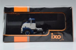 GMC 950 COE Niebieski Biały IXO 1:43 TR150 Metal — zdjęcie 6 z 6