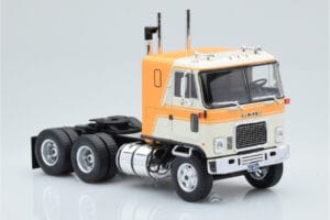 GMC Astro 95 Beżowy Biały IXO 1:43 TR167 Metal — zdjęcie 3 z 5