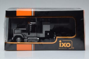 GMC General Srebrny Czarny IXO 1:43 TR117 Metal — zdjęcie 6 z 6