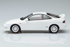 Honda Integra DC2 Euro Spec Biały Otto 1:18 OT974 Żywica — zdjęcie 3 z 6