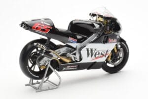 Honda NSR500 West Honda Pons #65 L. Capirossi 500cc World Championship 2001 Minichamps 1:12 122016165 Metal — zdjęcie 3 z 4
