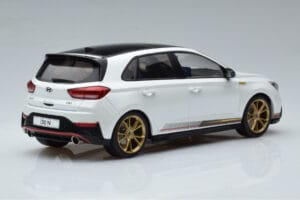 Hyundai i30 N PD Atlas Biały MCG 1:18 MCG18376 Metal — zdjęcie 2 z 6