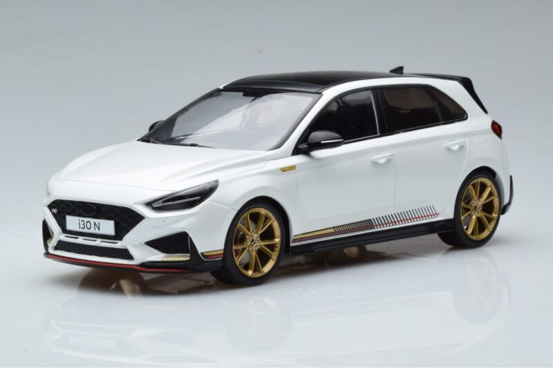 Hyundai i30 N PD Atlas Biały MCG 1:18 MCG18376 Metal