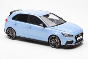 Hyundai i30 N Jasnoniebieski Otto 1:18 OT425 Żywica — zdjęcie 4 z 6