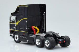 International Eagle Cabover Czarny IXO 1:43 TR169 Metal — zdjęcie 4 z 5