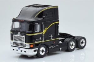 International Eagle Cabover Czarny IXO 1:43 TR169 Metal