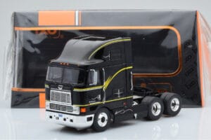 International Eagle Cabover Czarny IXO 1:43 TR169 Metal — zdjęcie 5 z 5