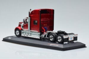 International Lonestar Czerwony IXO 1:43 TR103 Metal — zdjęcie 5 z 6