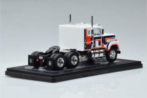 International Transtar 4300 Biały IXO 1:43 TR153 Metal — zdjęcie 2 z 6