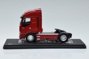 Iveco Stralis 480 Czerwony IXO 1:43 TR086 Metal — zdjęcie 3 z 6