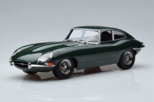 Jaguar E-Type Series 1 British Racing Zielony KK-Scale 1:18 KKDC180431 Metal
