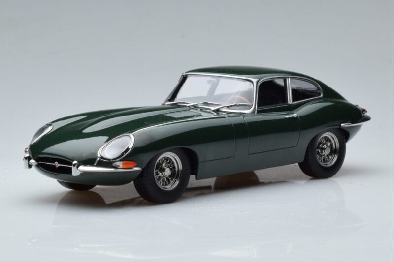 Jaguar E-Type Series 1 British Racing Zielony KK-Scale 1:18 KKDC180431 Metal