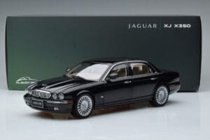 Jaguar XJ6 X350 Ebony Czarny Almost Real 1:18 810501 Metal — zdjęcie 11 z 11