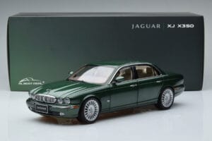 Jaguar XJ6 X350 Racing Zielony Almost Real 1:18 810502 Metal — zdjęcie 13 z 13