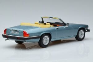 Jaguar XJS V12 Kabriolet Jasnoniebieski Metalik Norev 1:18 182635 Metal — zdjęcie 2 z 6
