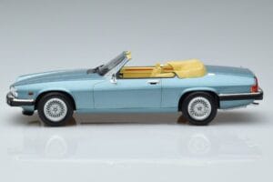 Jaguar XJS V12 Kabriolet Jasnoniebieski Metalik Norev 1:18 182635 Metal — zdjęcie 3 z 6