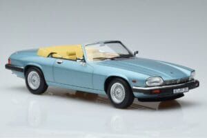 Jaguar XJS V12 Kabriolet Jasnoniebieski Metalik Norev 1:18 182635 Metal — zdjęcie 4 z 6