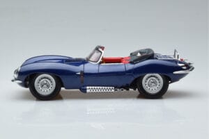 Jaguar XKSS Niebieski AUTOart 1:18 73510 Metal — zdjęcie 5 z 9
