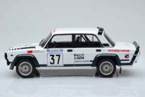 Lada 2105 VFTS #37 H. Ohu Rally Acropolis 1983 IXO 1:18 18RMC145 Metal — zdjęcie 3 z 6