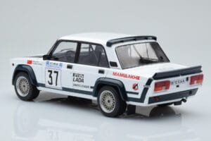 Lada 2105 VFTS #37 H. Ohu Rally Acropolis 1983 IXO 1:18 18RMC145 Metal — zdjęcie 5 z 6