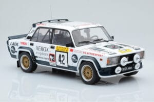 Lada 2105 VFTS #42 S. Brundza Rally 1000 Lakes 1984 IXO 1:18 18RMC146 Metal — zdjęcie 4 z 6