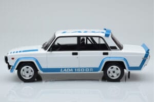 Lada 2105 VFTS Biały IXO 1:18 18CMC144 Metal — zdjęcie 3 z 6
