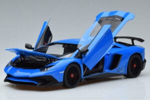 Lamborghini Aventador LP750-4 SV Niebieski AUTOart 1:18 74559 Kompozyt — zdjęcie 2 z 8