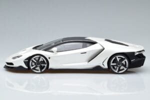 Lamborghini Centenario Perłowy Biały GT Spirit 1:18 GTS18503W Żywica — zdjęcie 3 z 6