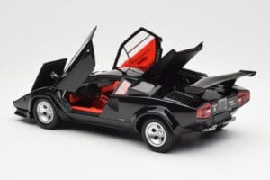 Lamborghini Countach LP 5000 Quattrovalvole Czarny Kyosho 1:18 08320BK Metal — zdjęcie 5 z 8